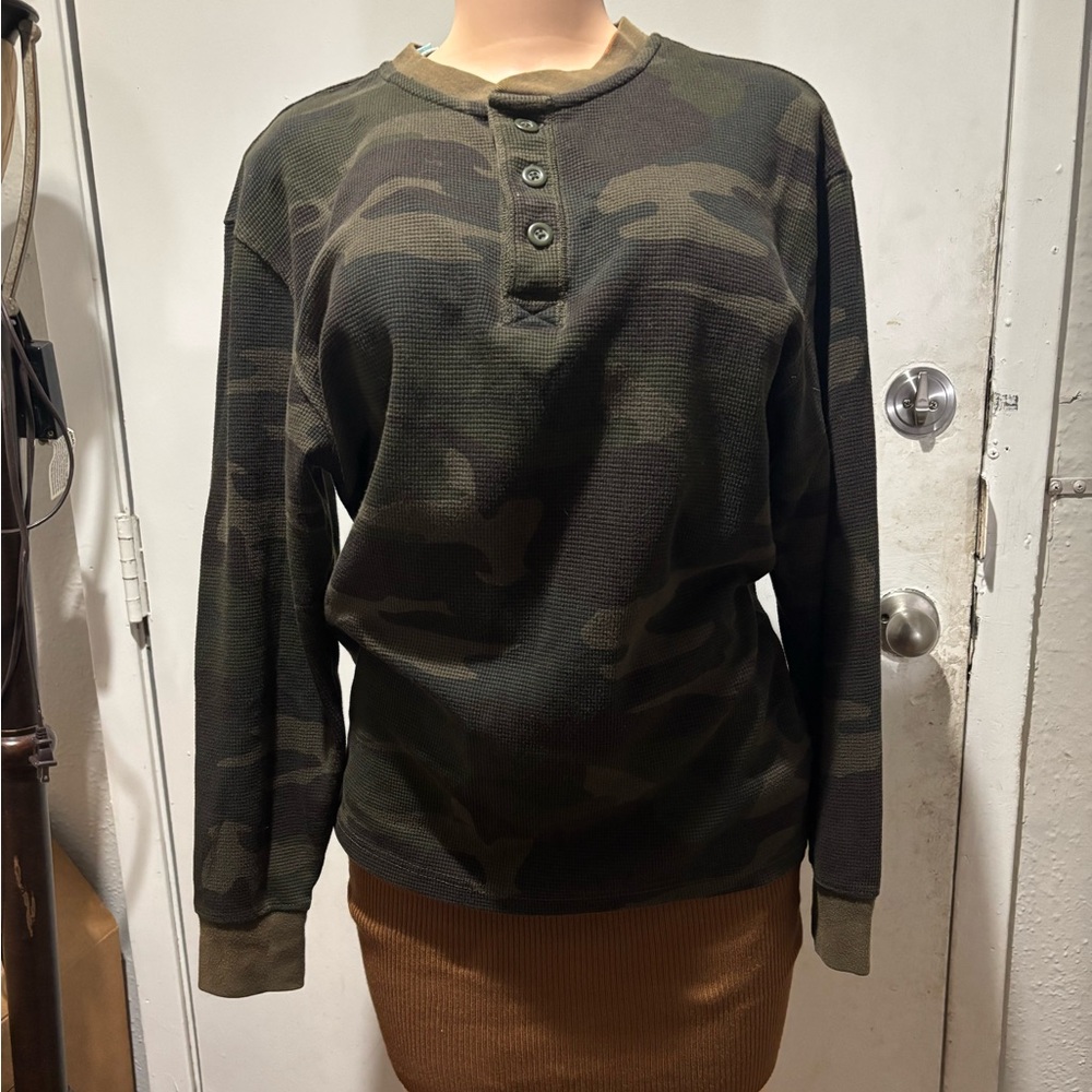 Red Head Waffle Print Thermal Mens Small Green Camo Henley Hunting Warm Shirt